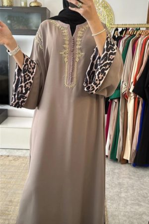 Caftan manches léopard